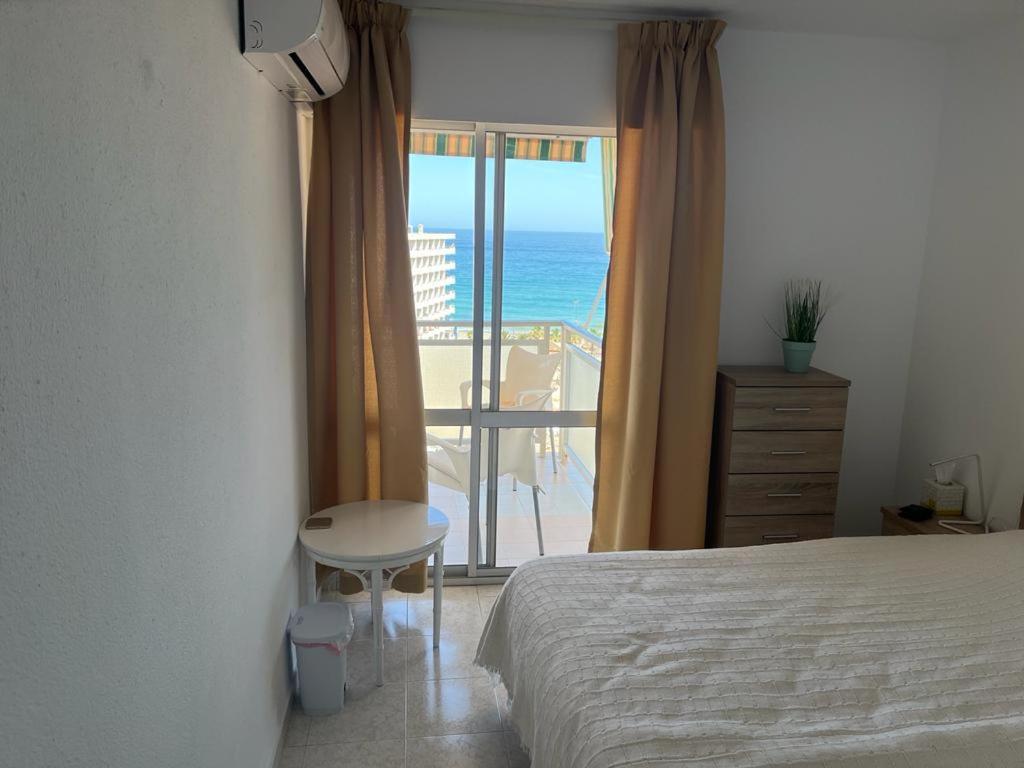 Panorama Apartment With Sea Views By Namaste Elite Торремолинос Экстерьер фото