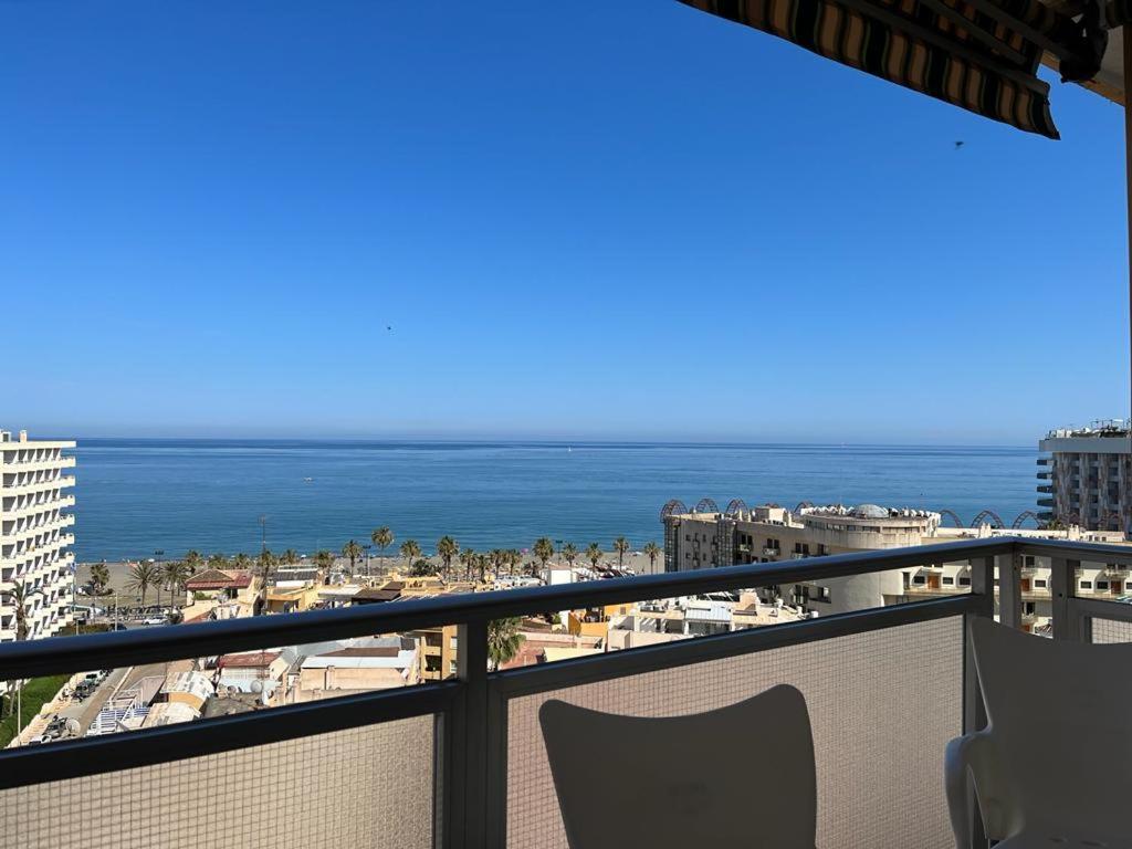 Panorama Apartment With Sea Views By Namaste Elite Торремолинос Экстерьер фото